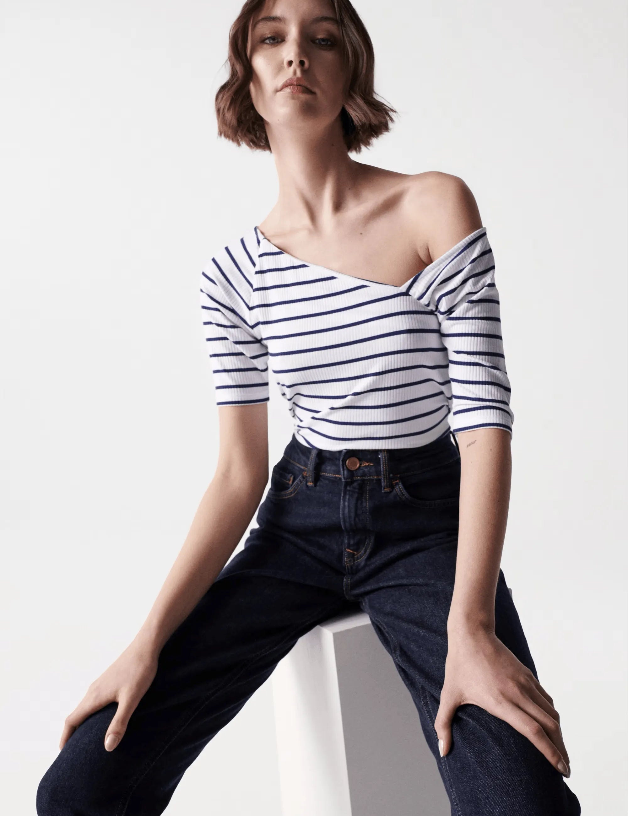 Camiseta Salsa Jeans de Punto con Escote Asimétrico - ECRU