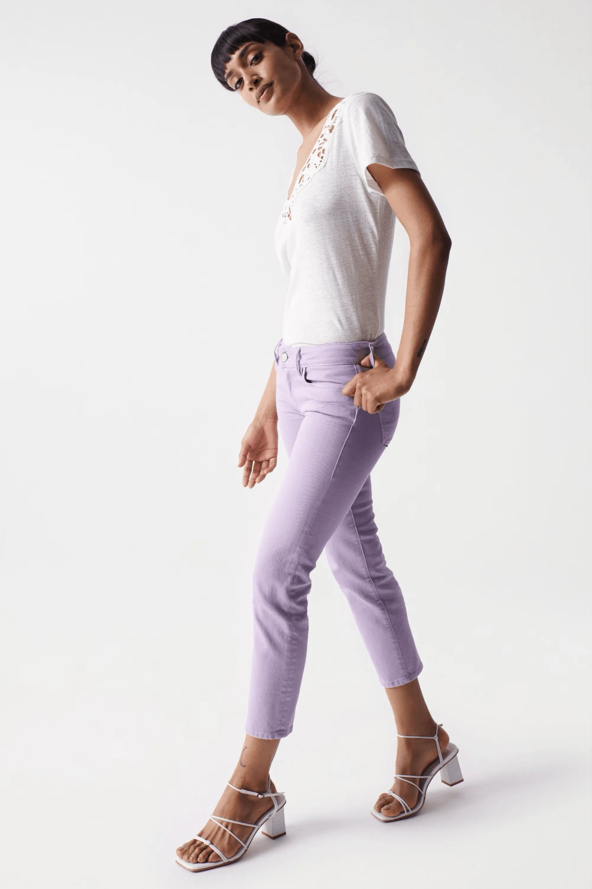 Camiseta Salsa Jeans Lisa con Encaje Arena - ECRU