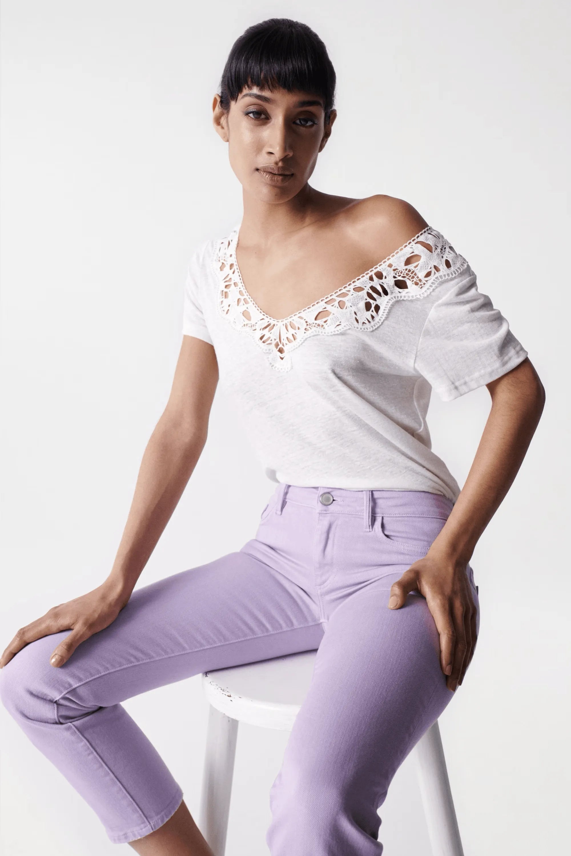 Camiseta Salsa Jeans Lisa con Encaje Arena - ECRU