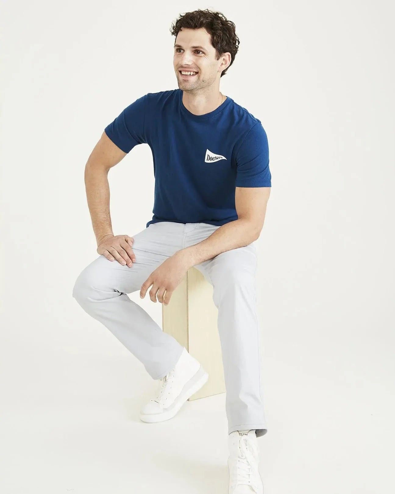 Camiseta Slim Logo Poseidon Blue - ECRU