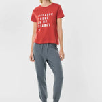 Camiseta Stay Roja - ECRU