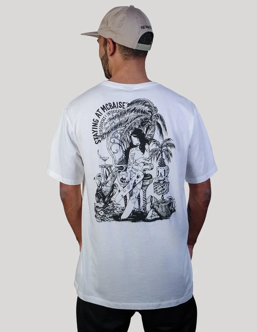 Camiseta Staying at McBaise - ECRU