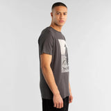 Camiseta Stockholm Square Tires - ECRU