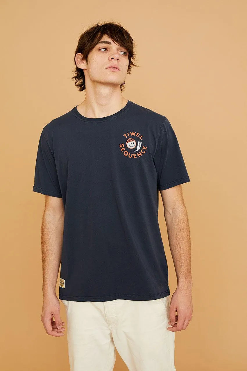 Camiseta Thing By Sequence - ECRU