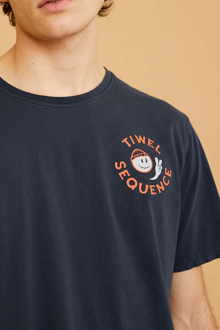 Camiseta Thing By Sequence - ECRU