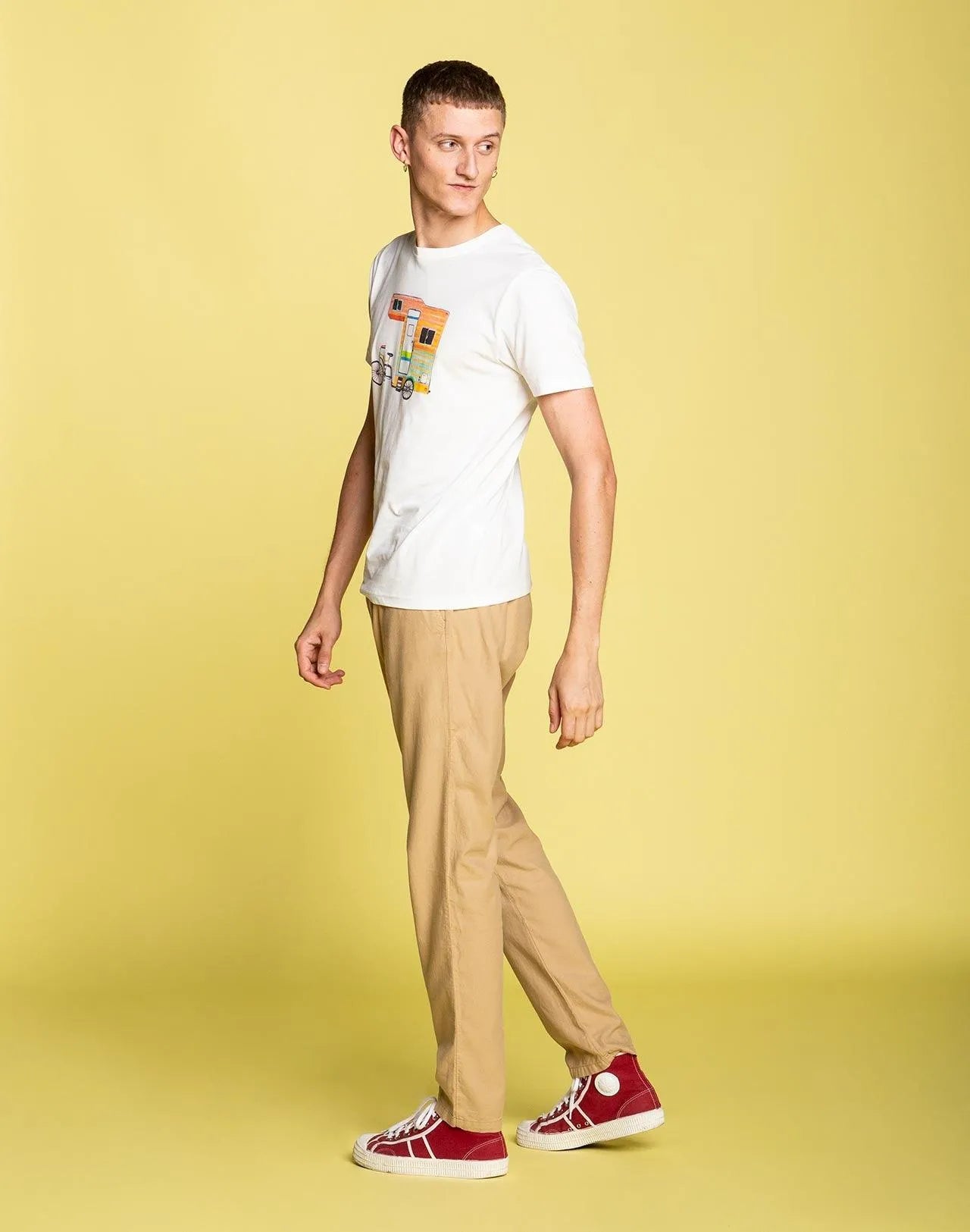 Camiseta Tricycle - ECRU