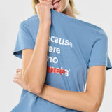 Camiseta Underlined Artic Blue - ECRU