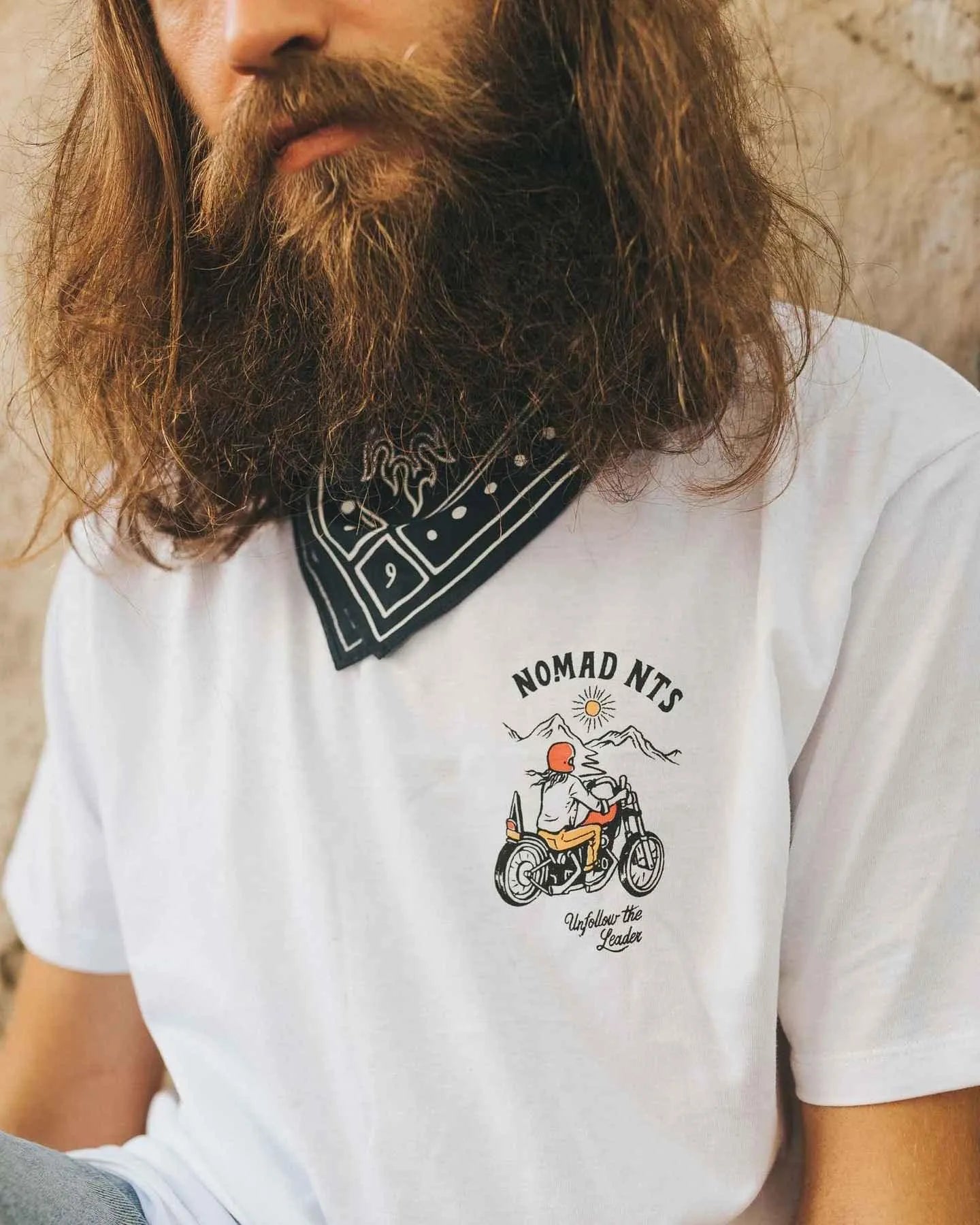 Camiseta Voyager - ECRU