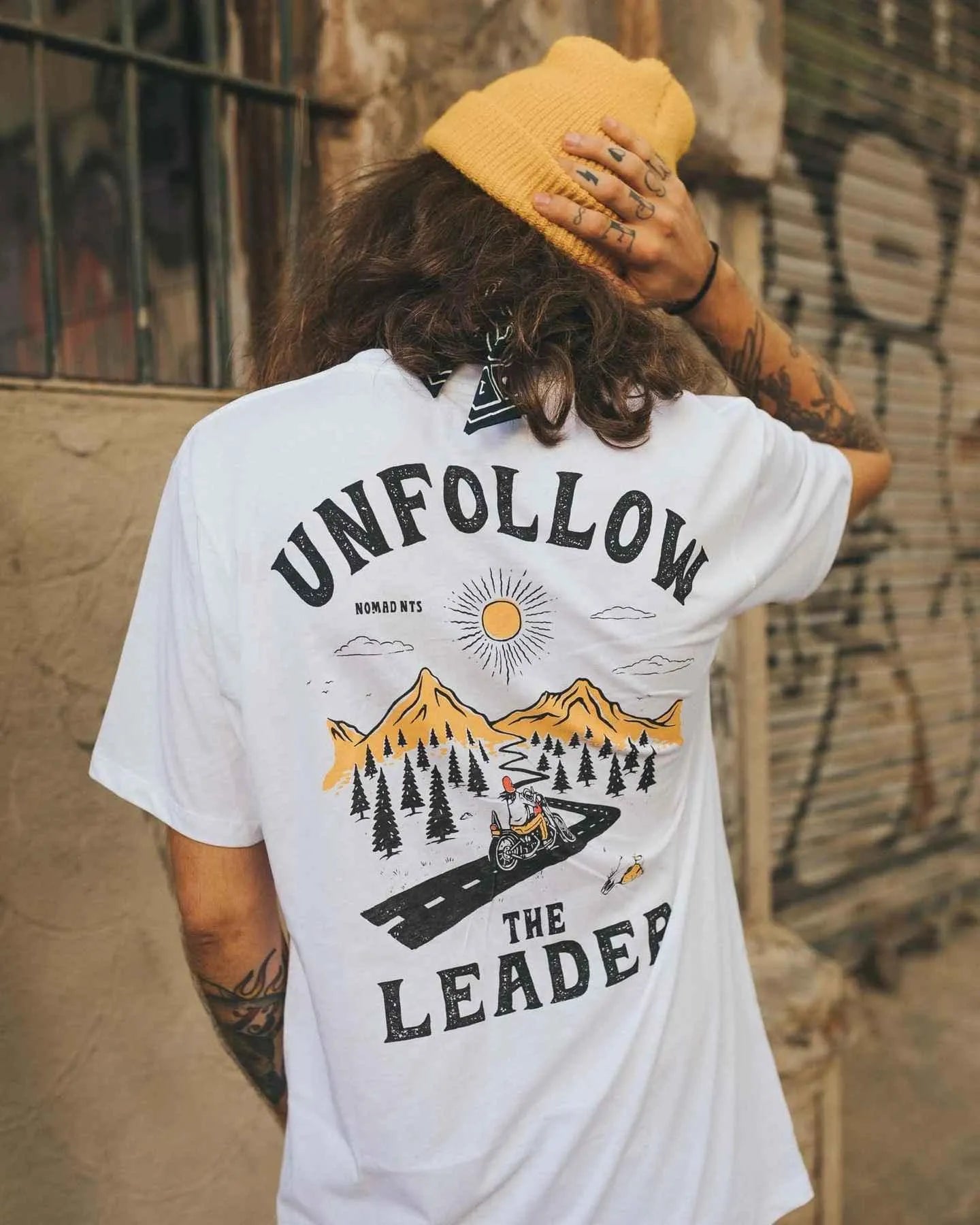 Camiseta Voyager - ECRU