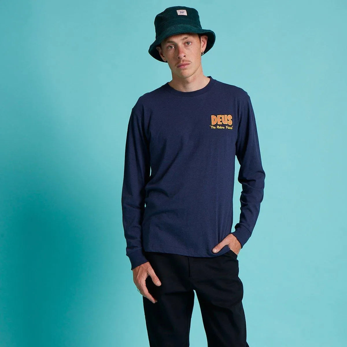 Camiseta Walrus - ECRU