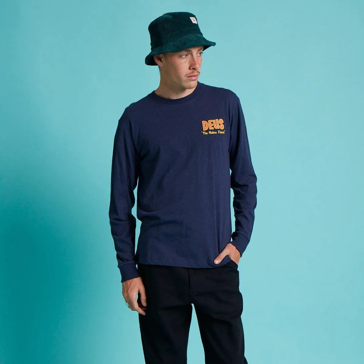 Camiseta Walrus - ECRU