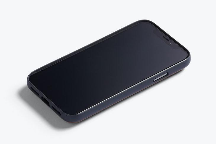 Carcasa Iphone 11 - ECRU