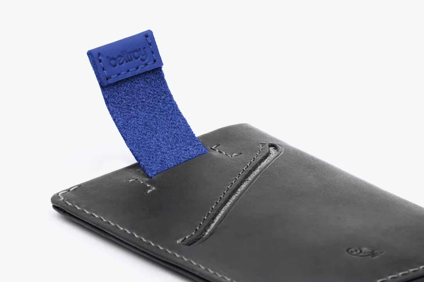 Card Sleeve Charcoal Cobalt - ECRU
