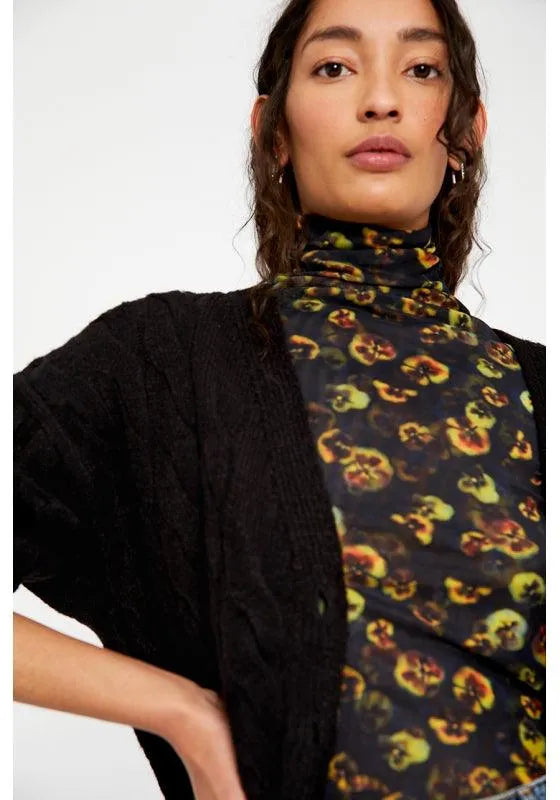 Cardigan de punto con botones y detalle de ochos negro - ECRU