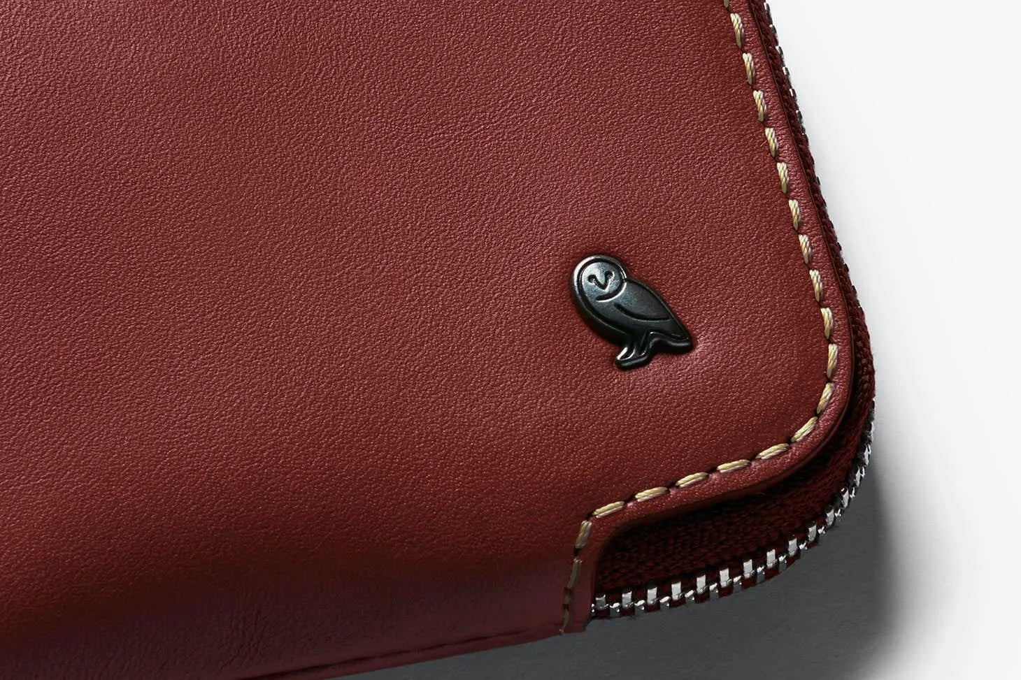 Cartera Card Pocket Red Earth - ECRU