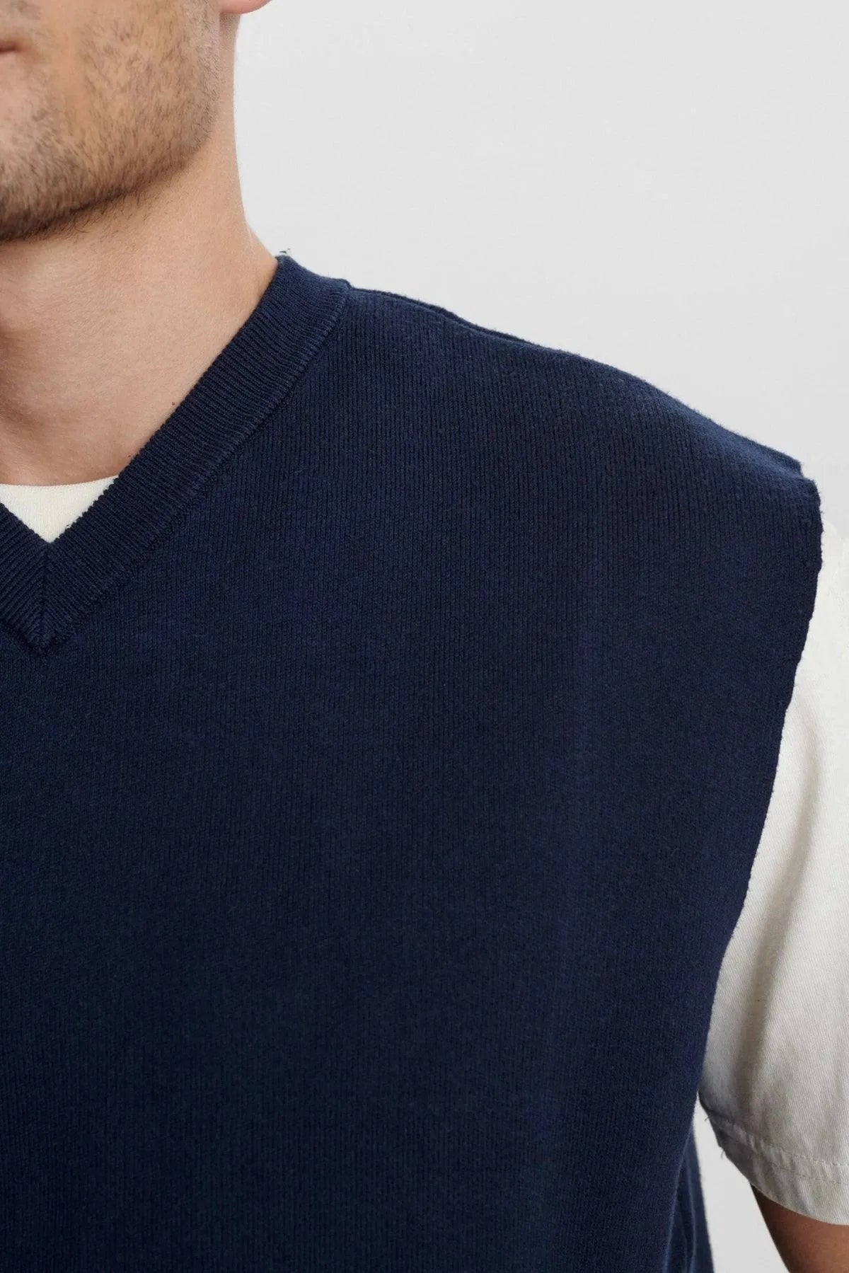 Chaleco Akkarsten Sky Captain - ECRU