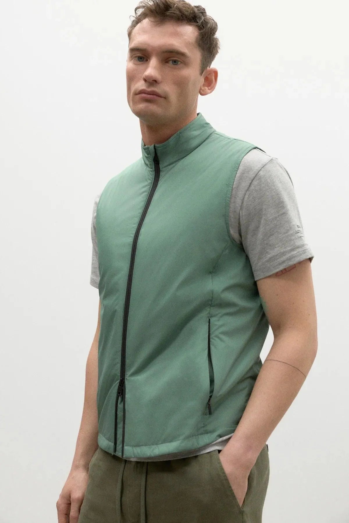 Chaleco Ecoalf de Hombre Tibidabo Dark Cactus - ECRU