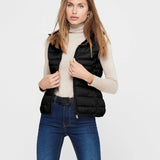 Chaleco New Tahoe Hood Black - ECRU