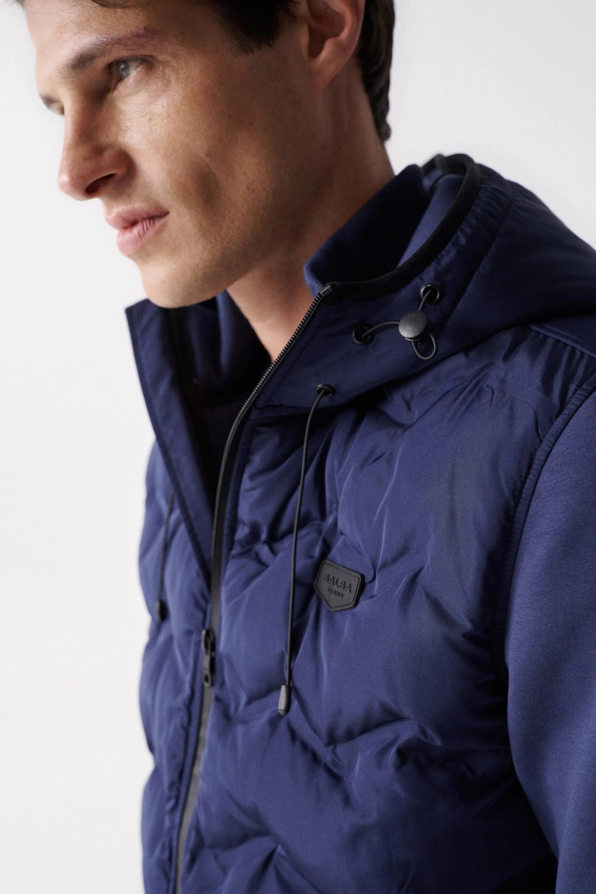 Chaqueta acolchada con capucha - ECRU