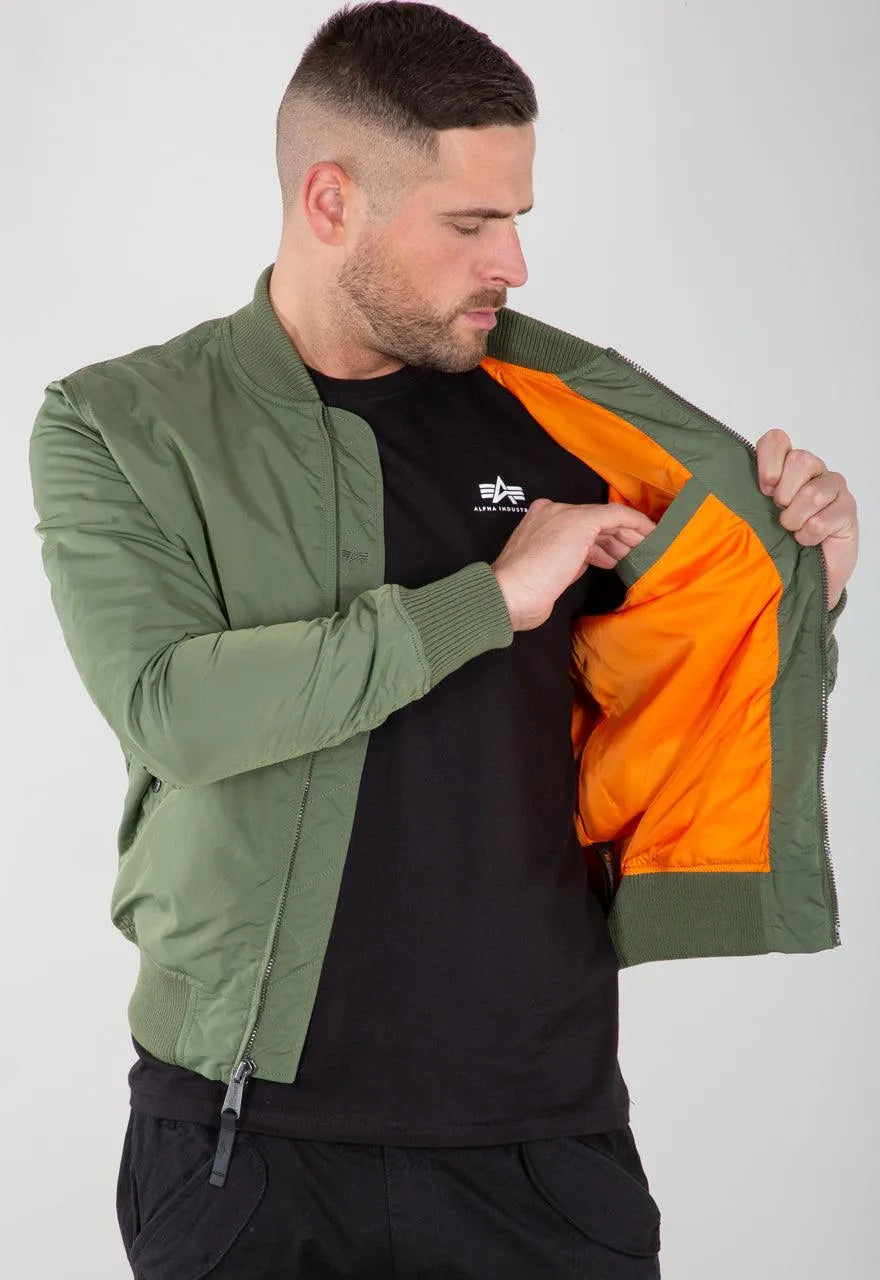 Chaqueta Alpha Industries Tipo Aviador MA-1 TT Sage Green - ECRU