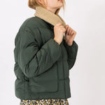 Chaqueta Boxy con Cuello Pelo Crash - ECRU