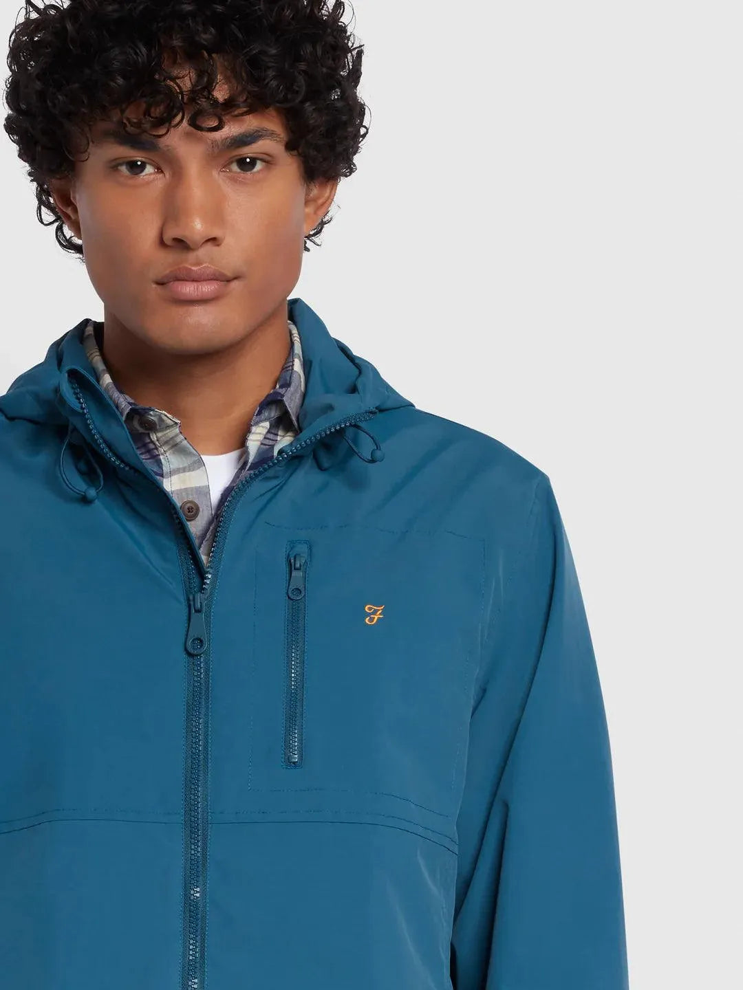 Chaqueta con capucha Westchester Regular Fit en Atlantic - ECRU