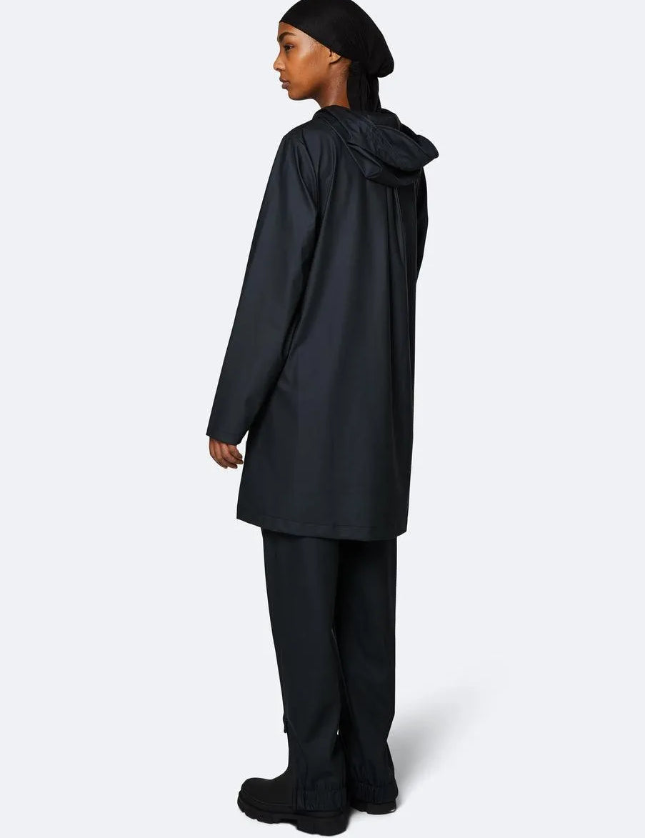 Chaqueta Impermeable A-line Black - ECRU