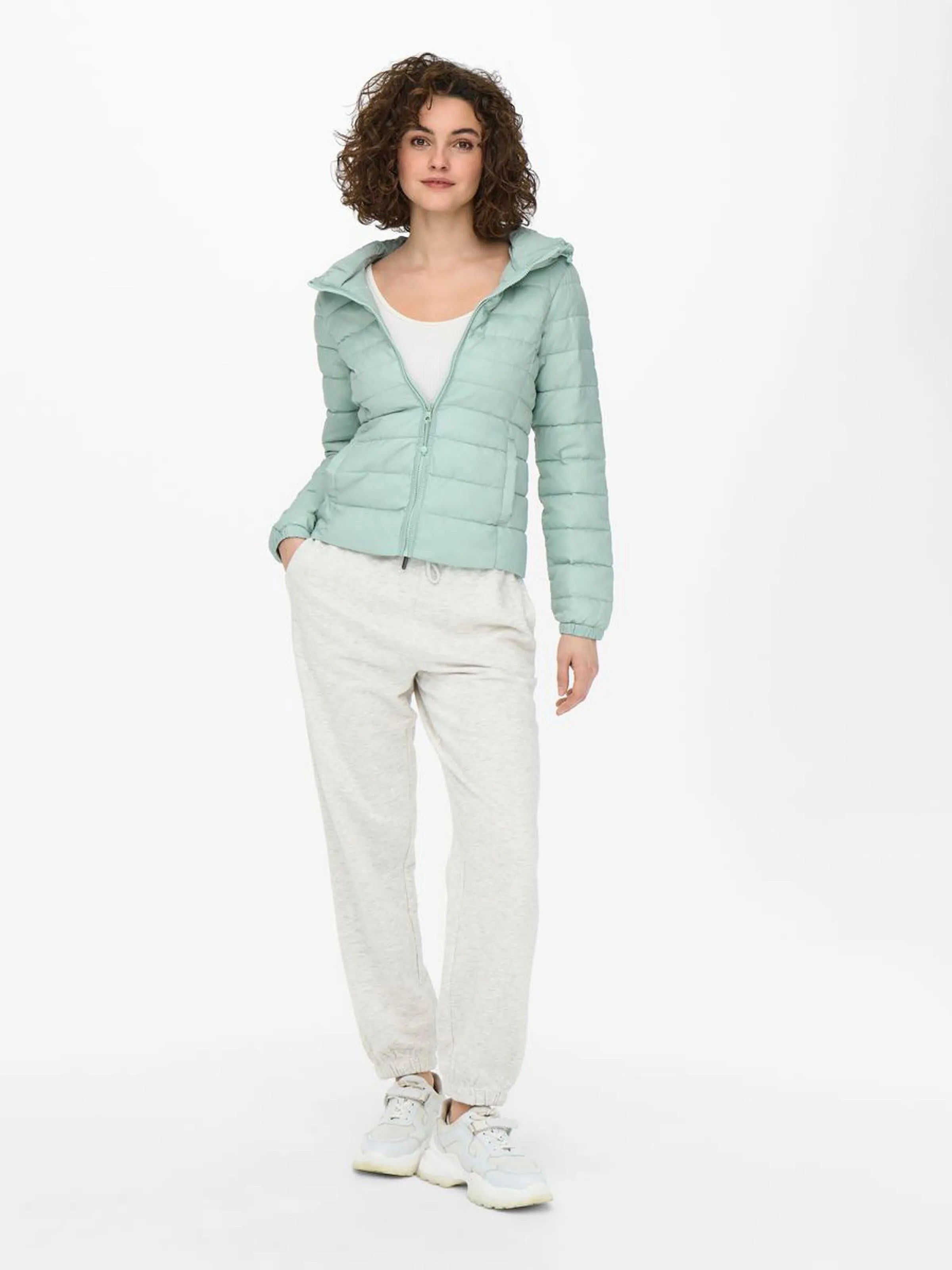 Chaqueta Only Acolchada Tahoe Harbor Gray - ECRU