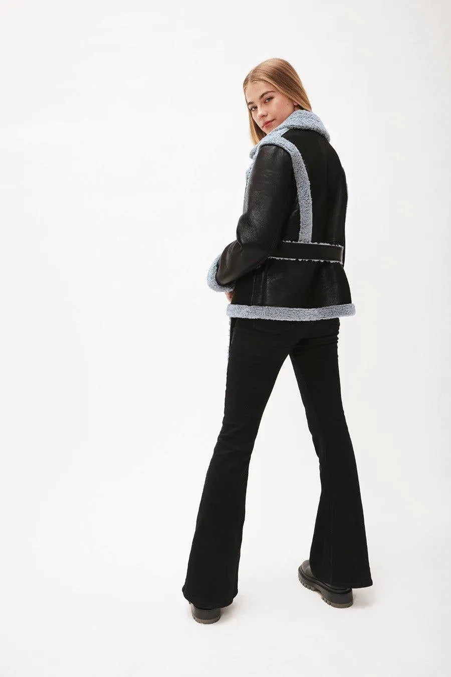 Chaqueta piel sintética borreguito - ECRU