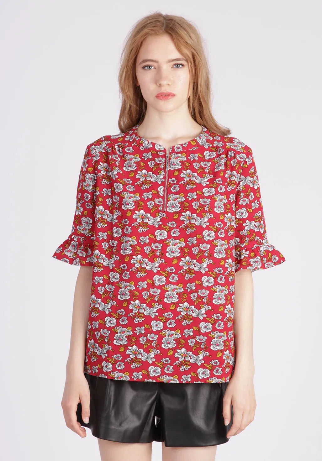 Delys riored: - ECRU