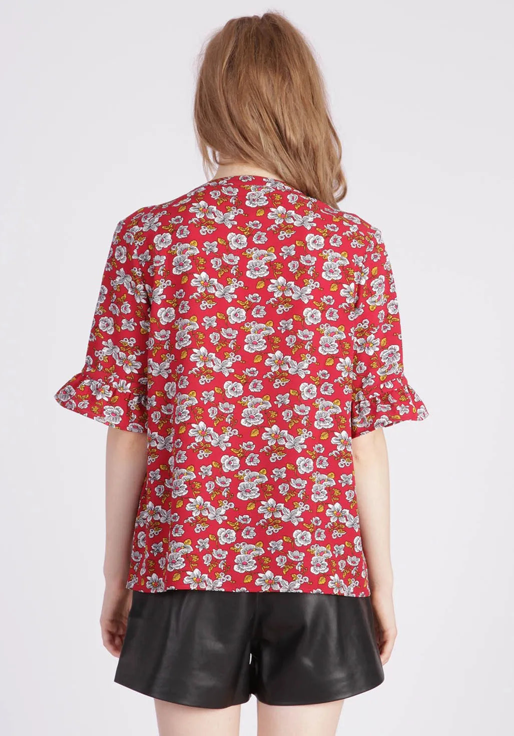 Delys riored: - ECRU