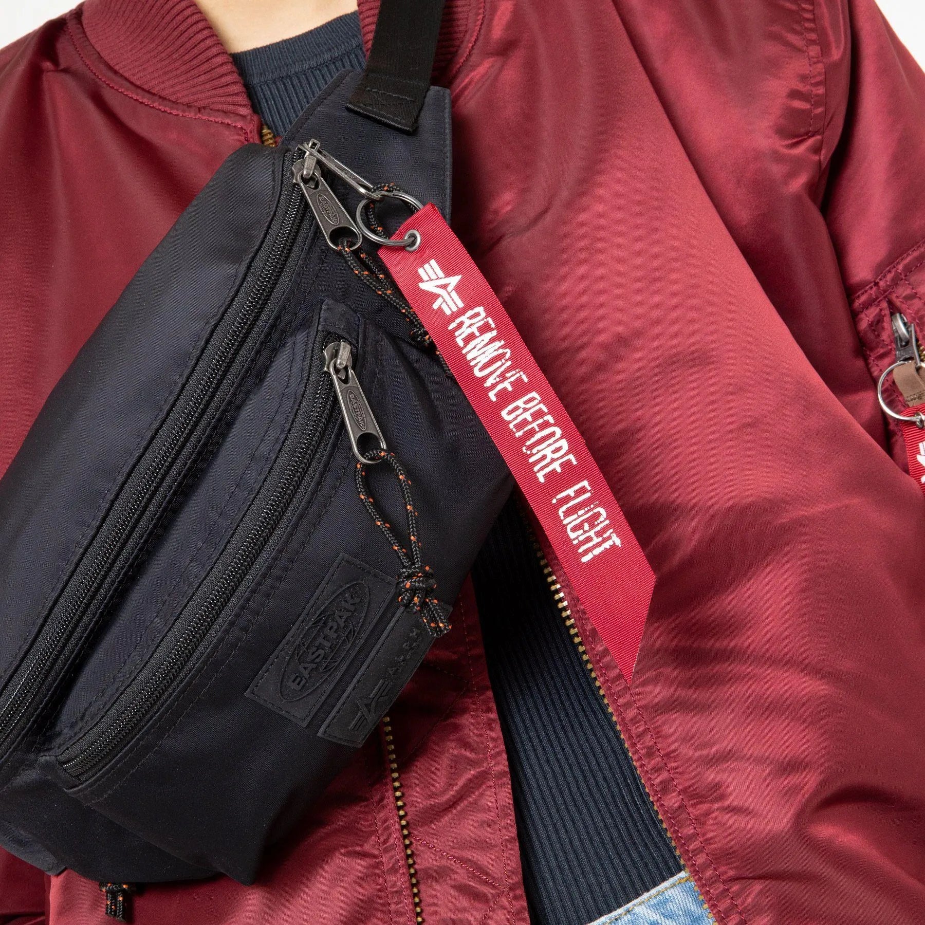 Doggy Bag Alpha Industries Dark - ECRU