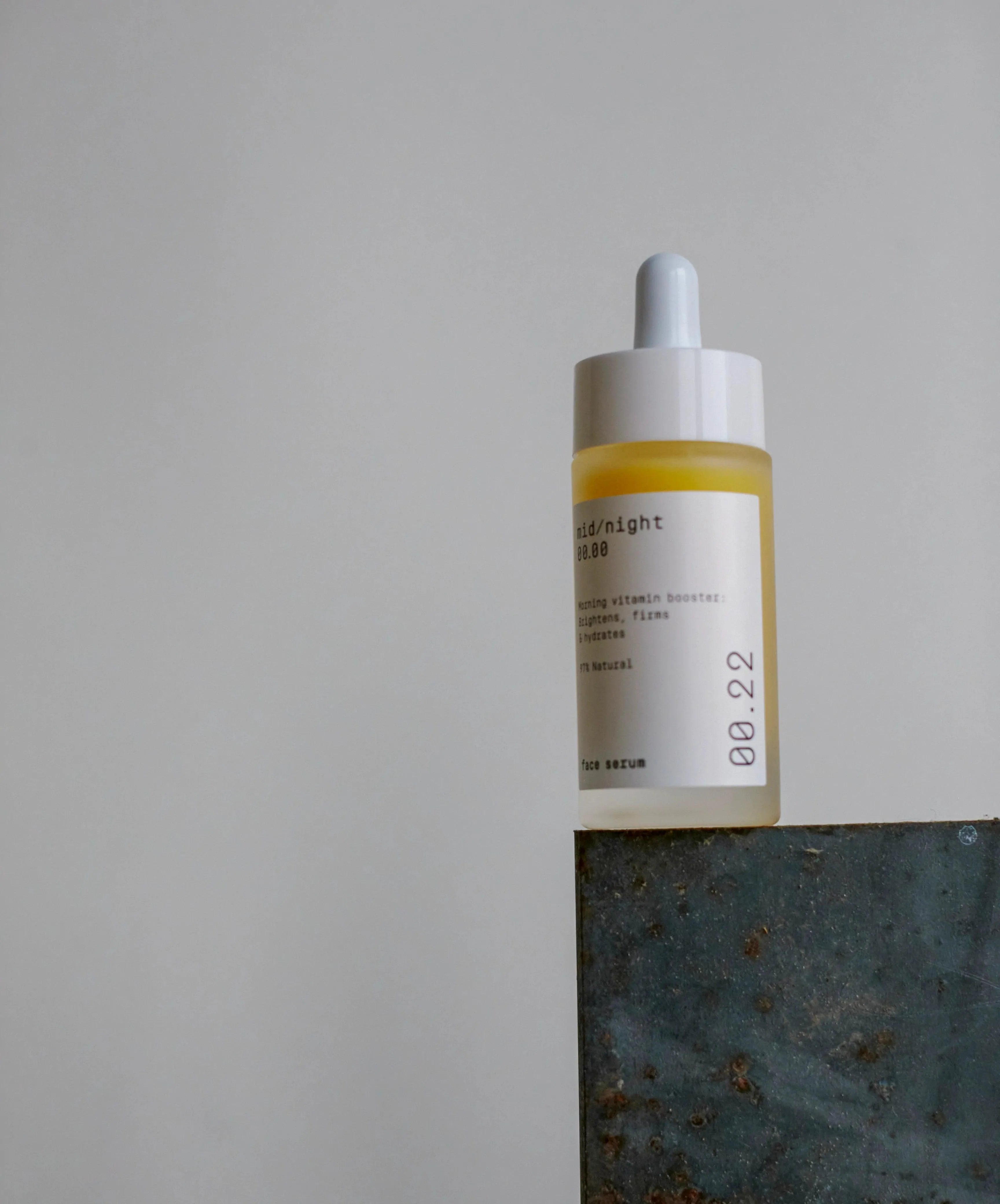 Face Serum 00.22 - ECRU