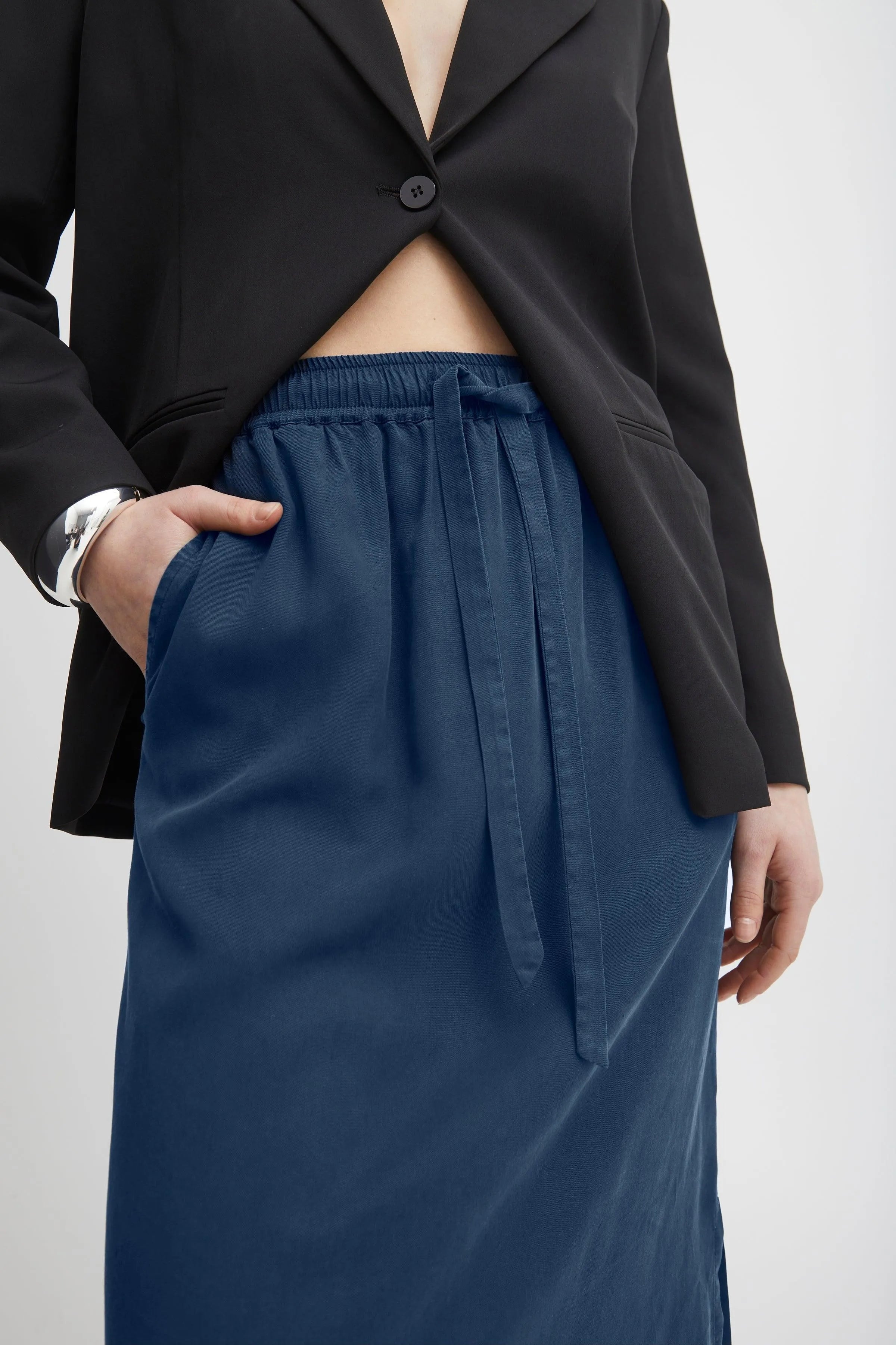 Falda ICHI Filuni Total Eclipse - ECRU