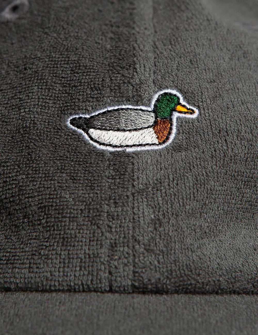 Gorra Duck Patch Plain Almost Black - ECRU