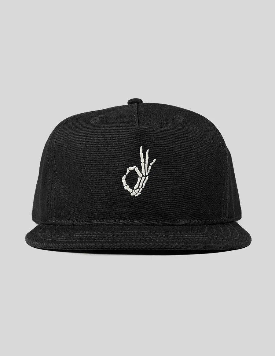 Gorra Okay Negra - ECRU