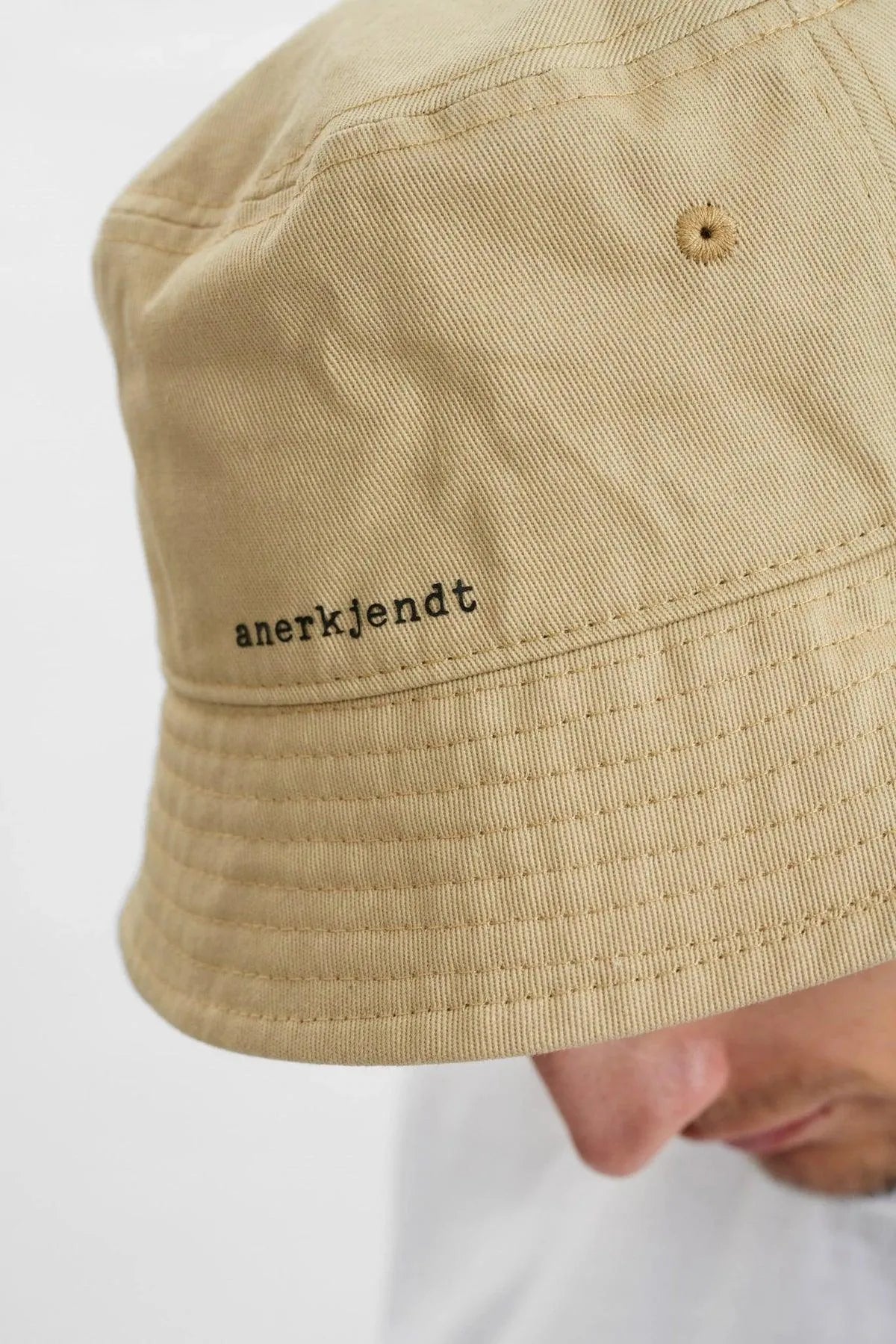 Gorro Bucket Akbøllehat canvas - brown rice - ECRU