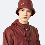 Gorro Bucket Rains Granate - ECRU