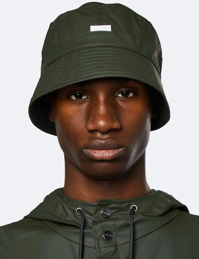 Gorro Bucket Rains Green - ECRU