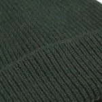 Gorro Unisex Lana Merino Reciclada Hunter Green - ECRU