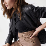 Jersey con botones en el cuello - ECRU