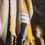 Maxi Bufanda Don't Stop - ECRU