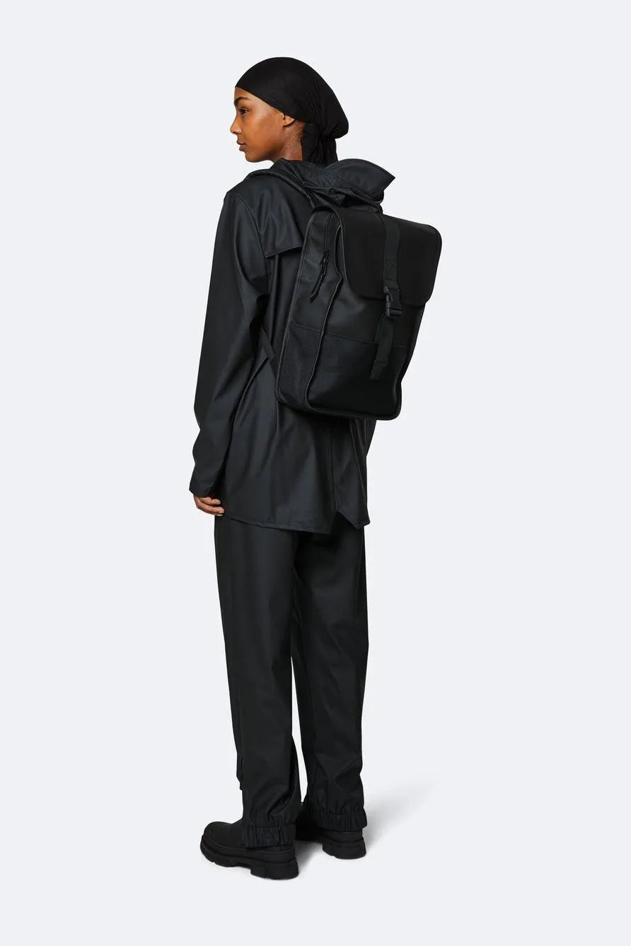 Mochila Buckle Backpack Mini Negra - ECRU