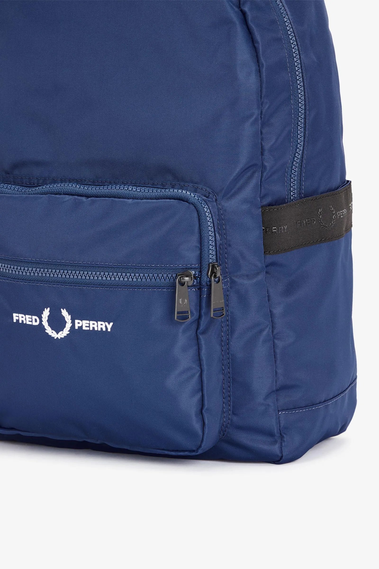 Mochila con cinta gráfica L4227 - ECRU