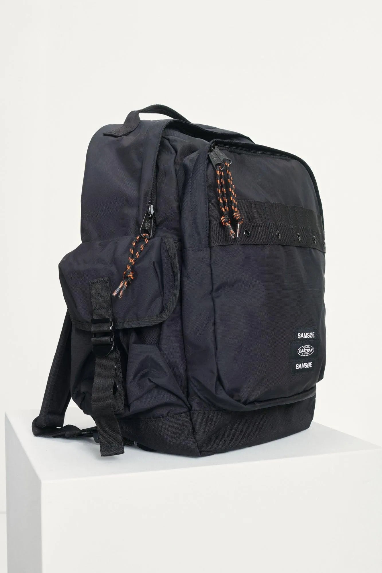 Mochila Eastpak x Samsoe - ECRU