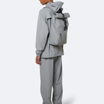 Mochila Rains Rolltop Rucksack Rock - ECRU