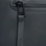 Mochila Rains Rolltop Rucksack Slate - ECRU