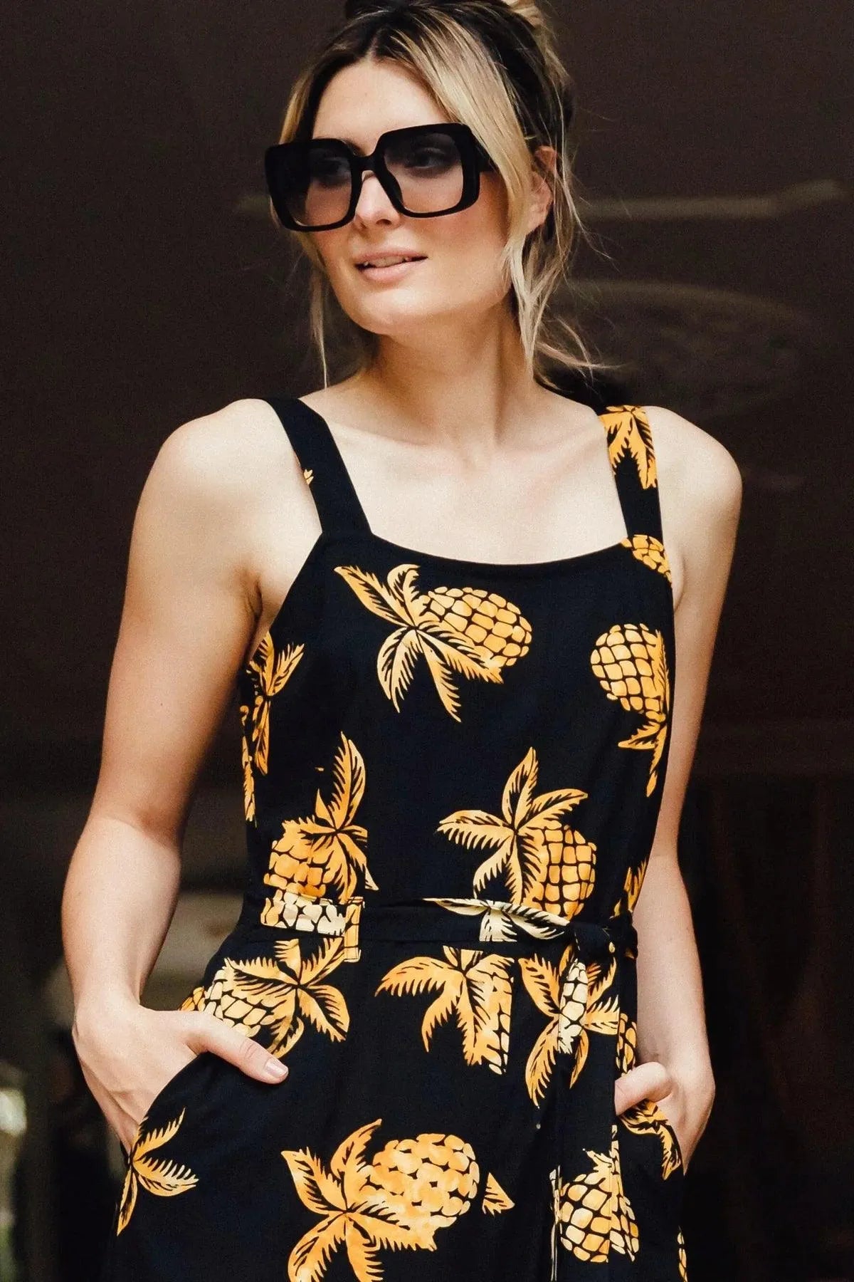 Mono Sugarhill Harper Batik Black Pineapples - ECRU