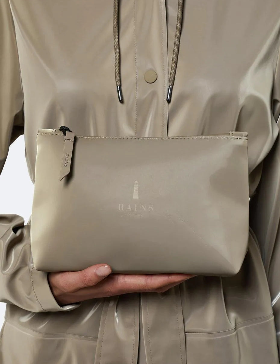 Neceser Cosmetic Bag de Rains Velvet Taupe - ECRU