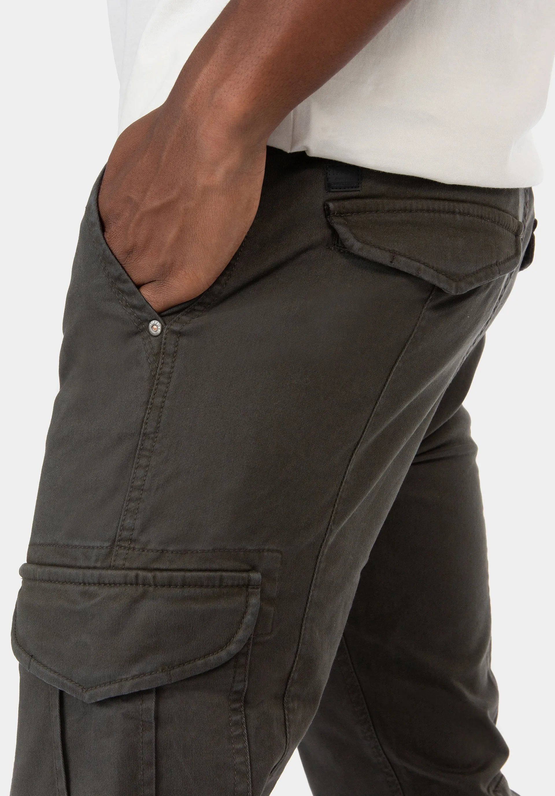 Pantalón Cargo Myeik - ECRU